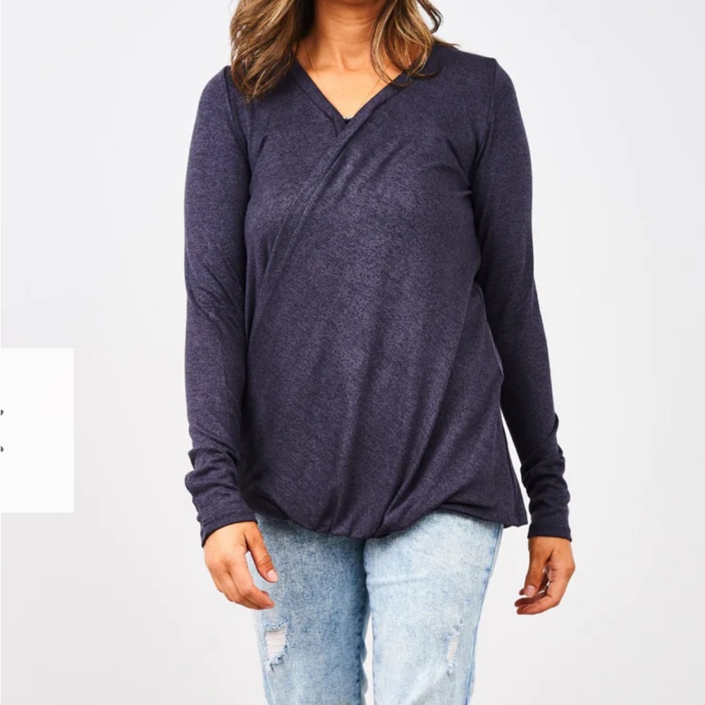 NWT Latched Mama Tie Front Maternity/Nursing Sweater Latched Mama Sz M